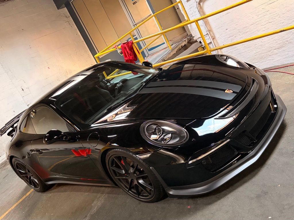 Used 2016 Porsche 911 Carrera GTS RWD image 12