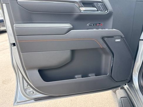 New 2026 GMC Sierra 1500 AT4 w/ AT4 Premium Package AWD/4WD image 12