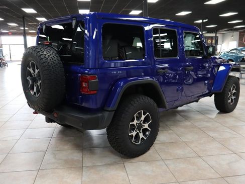Used 2020 Jeep Wrangler Unlimited Rubicon AWD/4WD image 5