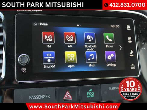 Used 2017 Mitsubishi Outlander SEL AWD/4WD image 24