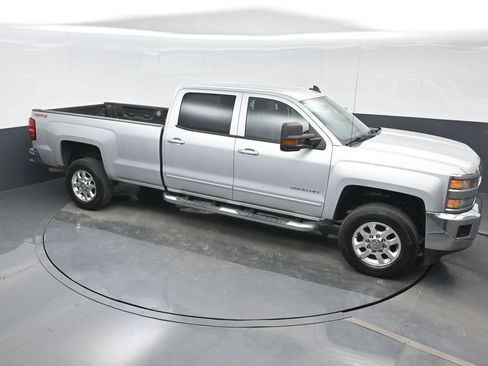 Used 2015 Chevrolet Silverado 2500 LT w/ LT Convenience Package AWD/4WD image 24
