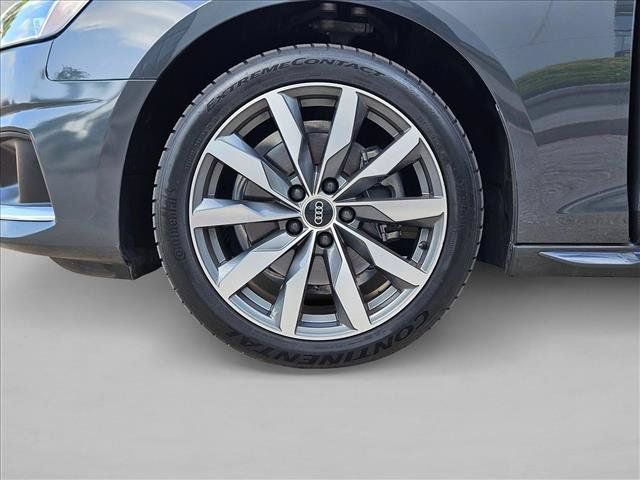 Used 2022 Audi A4 2.0T Premium Plus w/ Premium Plus Package AWD/4WD image 24