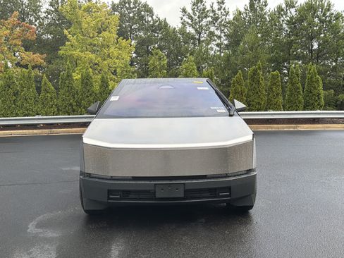 Used 2024 Tesla Cybertruck Cyberbeast AWD/4WD image 10
