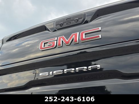 Used 2025 GMC Sierra 1500 AT4 w/ AT4 Premium Package AWD/4WD image 45