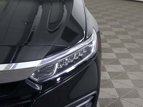 Used 2020 Honda Accord LX image 11