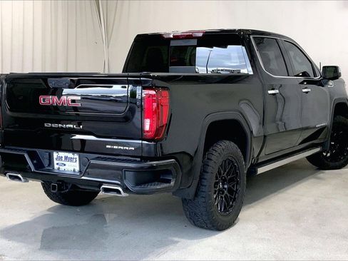 Used 2025 GMC Sierra 1500 Denali w/ Denali Reserve Package AWD/4WD image 13