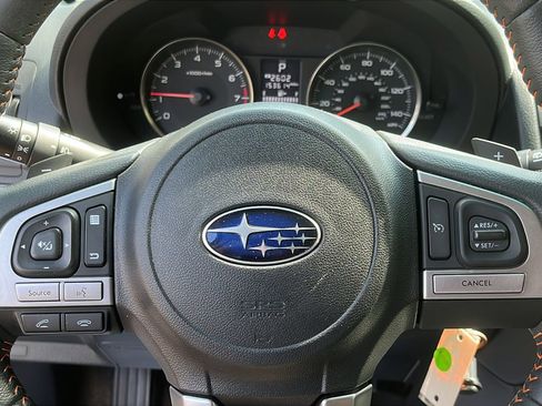 Used 2017 Subaru Crosstrek 2.0i Premium image 13