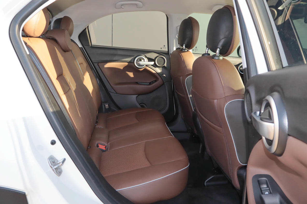 Used 2018 FIAT 500X Lounge w/ Advanced Safety Package FWD image 19
