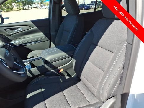 New 2026 Chevrolet Traverse LT w/ Midnight/Sport Edition image 15