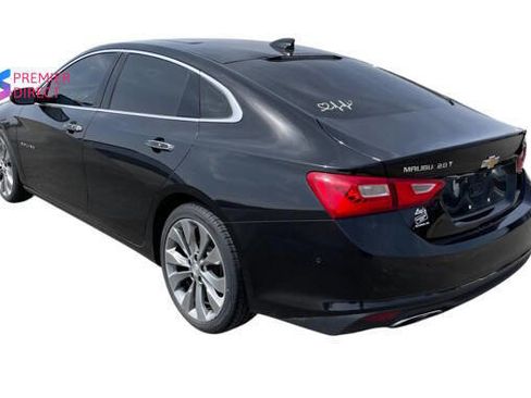 Used 2017 Chevrolet Malibu Premier w/ Premier Sun and Wheel Package FWD image 3