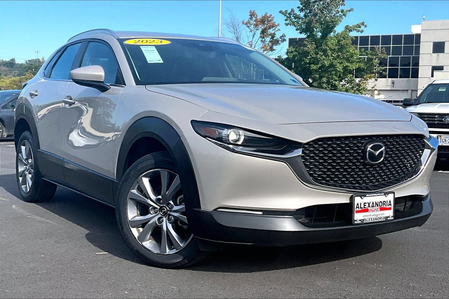 Used 2023 MAZDA CX-30 AWD 2.5 S w/ Select Package image 2
