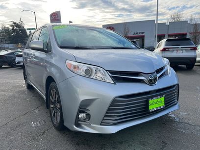 Used 2018 Toyota Sienna XLE
