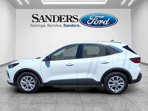 Used 2024 Ford Escape Active FWD image 5
