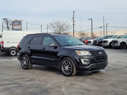 Used 2017 Ford Explorer Sport w/ Equipment Group 401A image 1