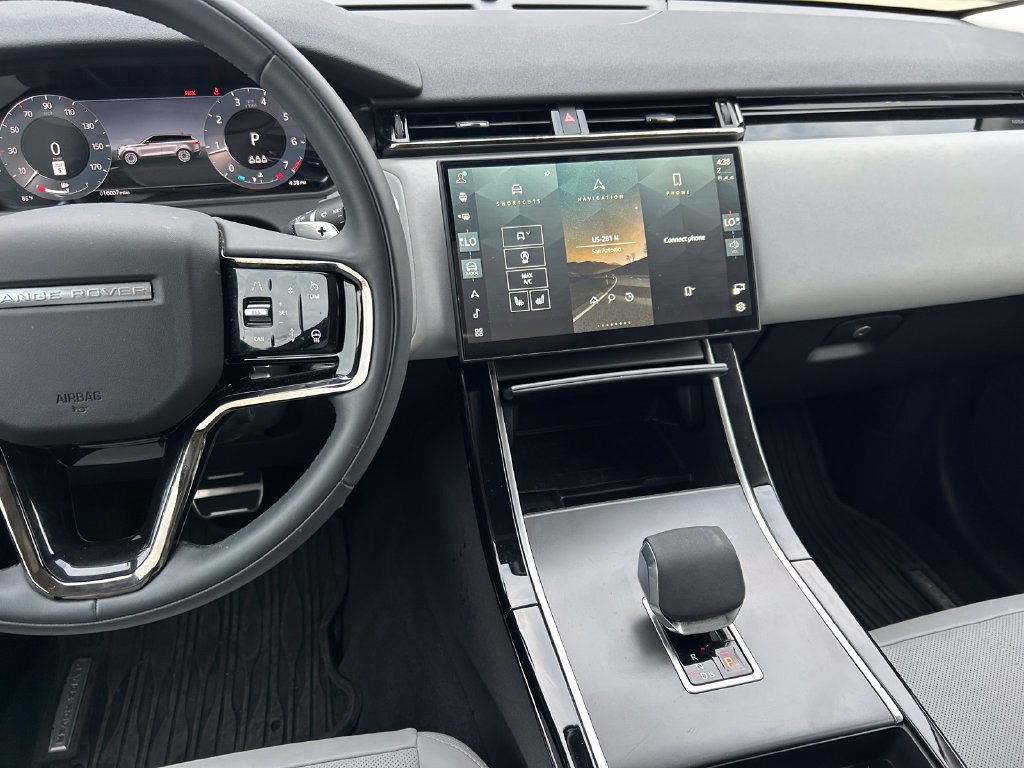 Used 2025 Land Rover Range Rover Velar Dynamic SE AWD/4WD image 19