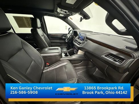 Used 2021 Chevrolet Tahoe Premier w/ Premium Package AWD/4WD image 25