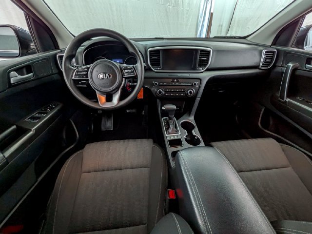 Used 2021 Kia Sportage LX AWD/4WD image 10