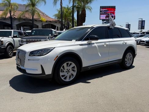 Used 2023 Lincoln Corsair FWD image 7