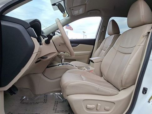 Used 2015 Nissan Rogue SL image 13