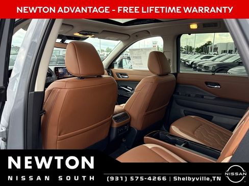 New 2026 Nissan Pathfinder Platinum AWD/4WD image 11