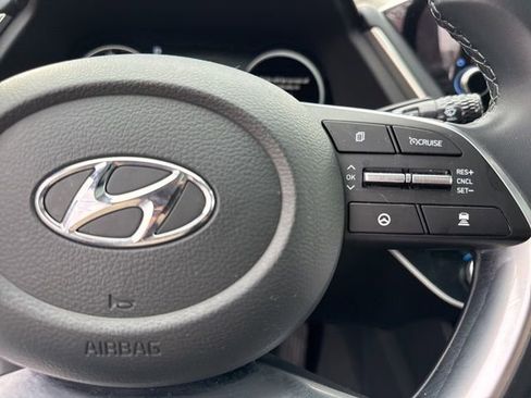 Certified 2023 Hyundai Sonata SEL w/ Convenience Package image 35
