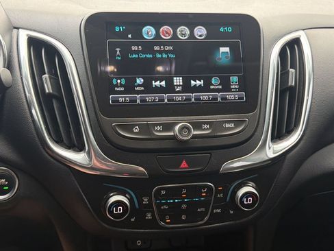 Used 2018 Chevrolet Equinox LT w/ Sun & Infotainment Package FWD image 21