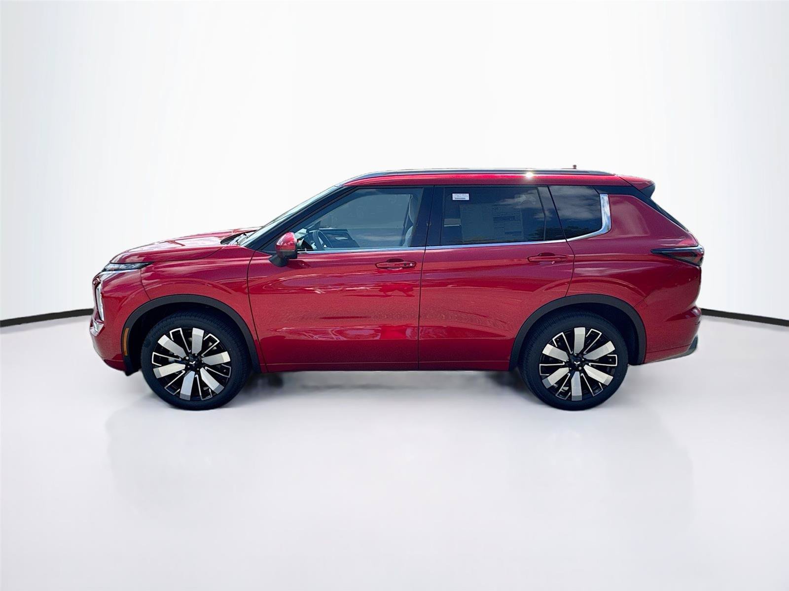 New 2026 Mitsubishi Outlander SEL FWD image 32