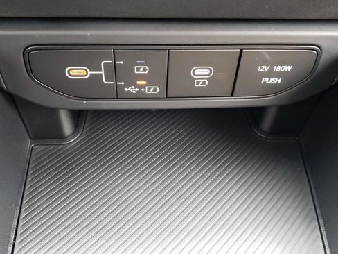 New 2025 Kia K4 LXS image 17