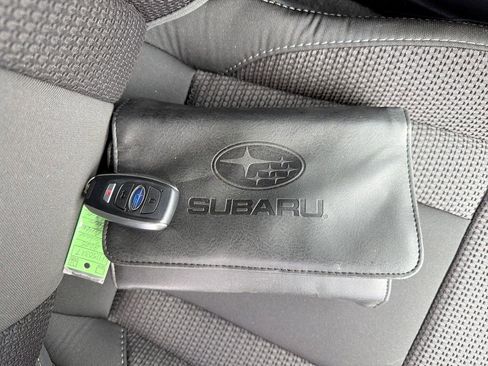 Used 2025 Subaru Outback Premium image 42