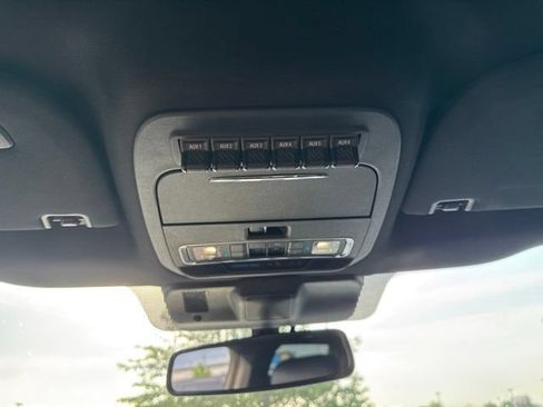 Used 2022 Ford F150 Raptor w/ Equipment Group 801A High AWD/4WD image 22