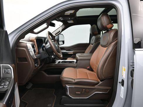 Used 2025 Ford F250 King Ranch w/ Tremor Off-Road Package AWD/4WD image 9