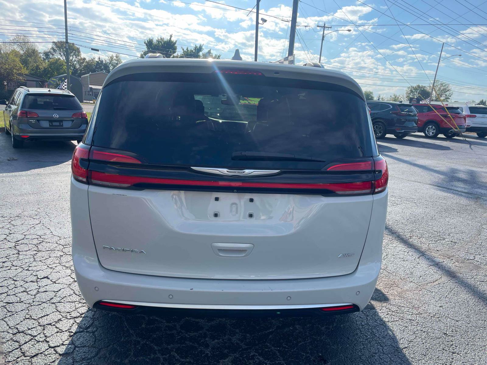 Used 2021 Chrysler Pacifica Pinnacle AWD/4WD image 6