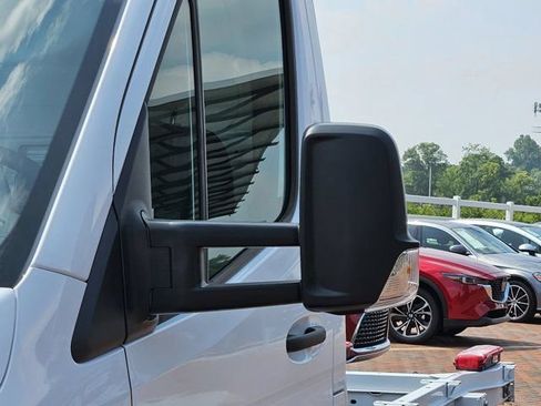 New 2024 Mercedes-Benz Sprinter 3500 image 9