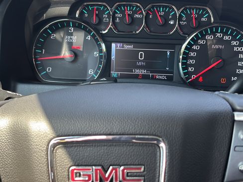 Used 2017 GMC Sierra 1500 SLE w/ SLE Value Package AWD/4WD image 13