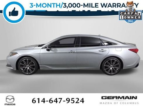 Used 2019 Toyota Avalon Touring image 9