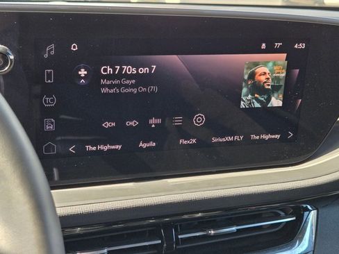 Used 2025 Buick Envista Sport Touring FWD image 11