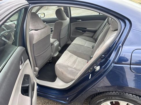 Used 2009 Honda Accord LX-P image 11