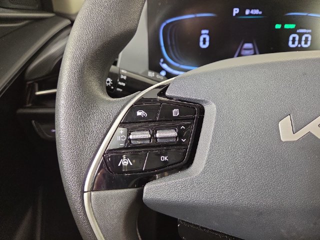 Certified 2025 Kia Niro LX FWD image 20