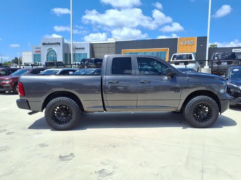 Used 2022 RAM 1500 Tradesman w/ Electronics Group RWD image 5