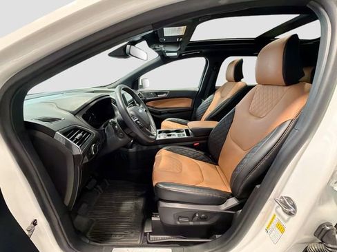 Used 2024 Ford Edge Titanium w/ Titanium Elite Package AWD/4WD image 19