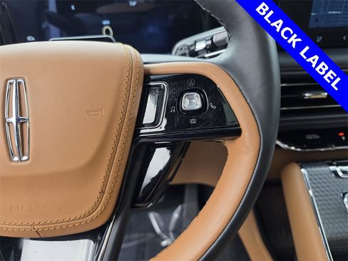 Used 2025 Lincoln Aviator Black Label w/ Jet Appearance Package image 22