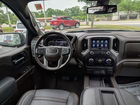 Used 2021 GMC Sierra 1500 Denali w/ Driver Alert Package II AWD/4WD image 15