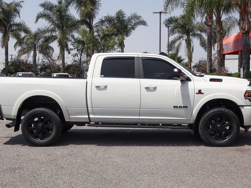 Used 2022 RAM 2500 Laramie AWD/4WD image 11