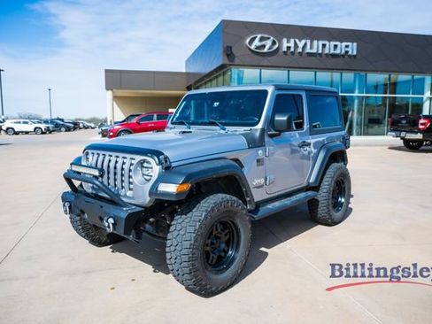 Used 2019 Jeep Wrangler Sport image 1
