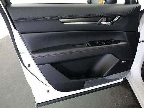 New 2025 MAZDA CX-5 Carbon Edition image 18