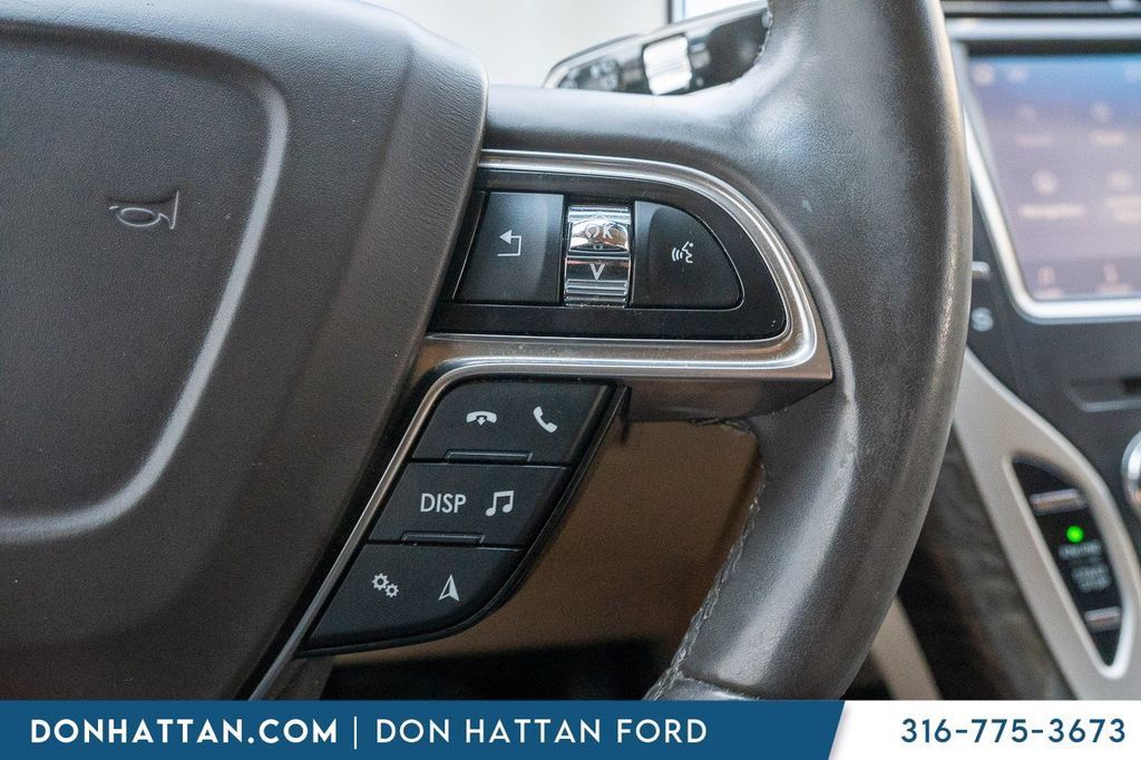 Used 2020 Lincoln Nautilus Reserve AWD/4WD image 11