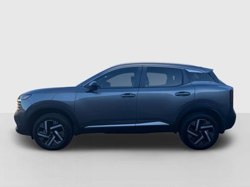 New 2026 Nissan Kicks SV FWD image 2