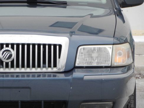 Used 2007 Mercury Grand Marquis LS image 8