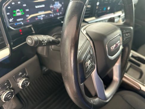 Used 2022 GMC Sierra 1500 Elevation w/ X31 Off-Road Package AWD/4WD image 20