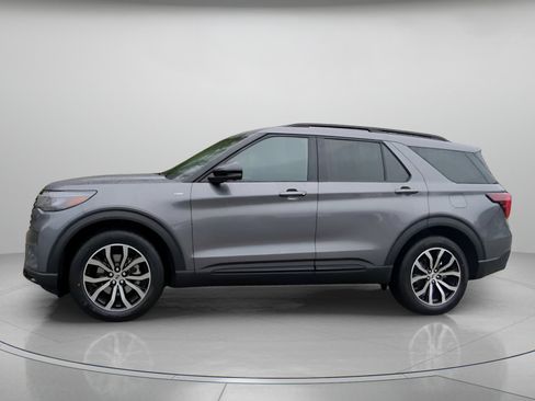 New 2026 Ford Explorer ST-Line w/ Premium Package image 14